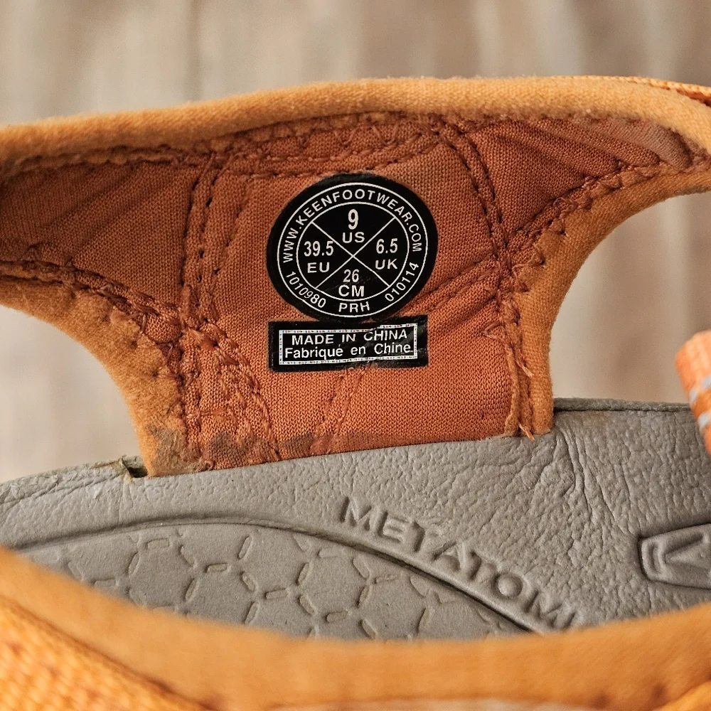 Keen Wonen's Newport Sandals In Orange - Size 9 - Picture 10 of 10